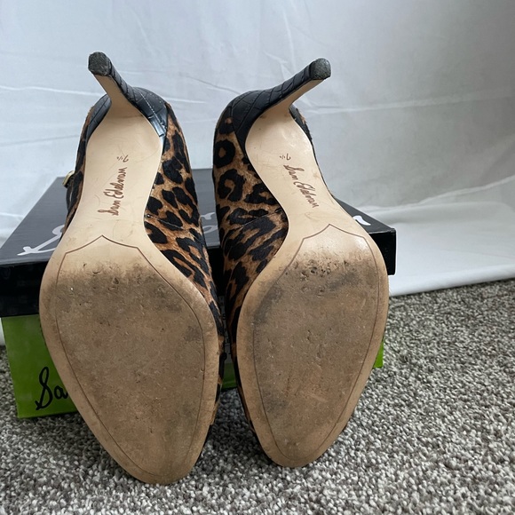 EUC Sam Edelman Ciara Leo fur heels - Picture 5 of 5